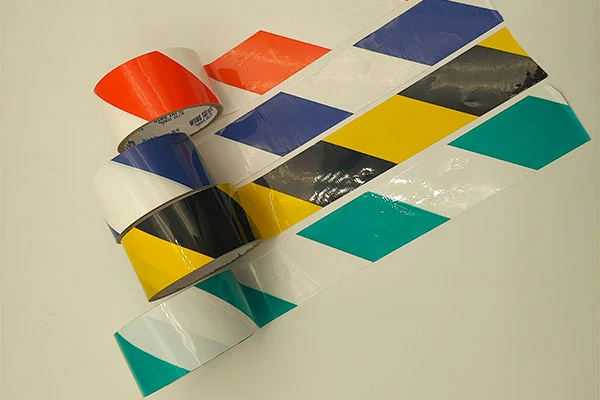 ເທບເຕືອນໄພ: ກອງສາຍຕາອັນສຳຄັນສຳລັບຄວາມປອດໄພຂອງສາທາລະນະ ແລະ ຄົນງານ